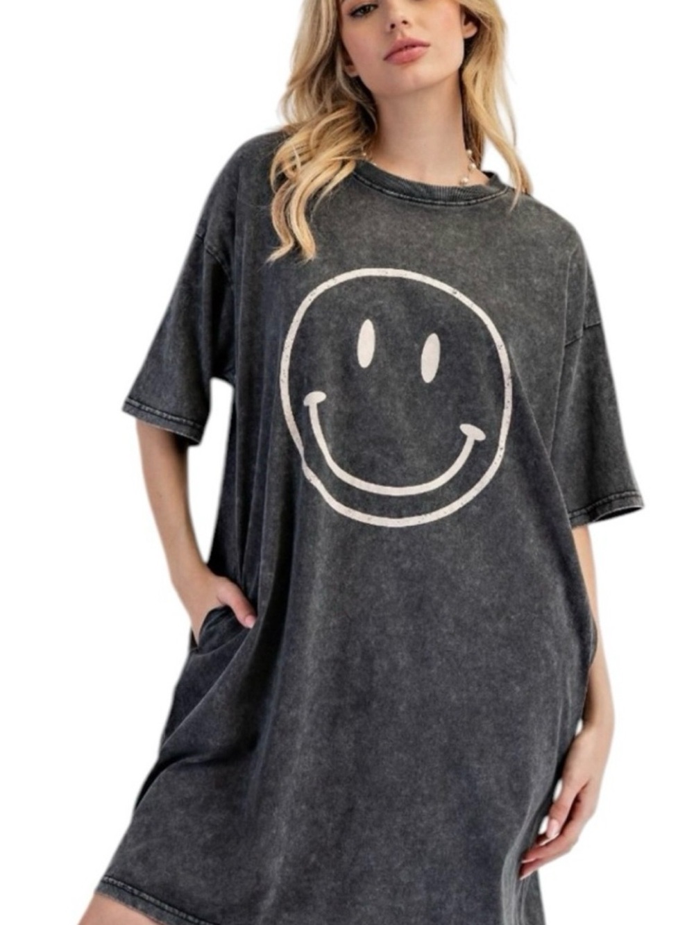 Easel Don't Worry Be Happy Ash Black Smiley Face Tee Dress with pockets small